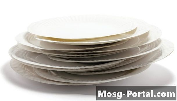 Efecto ambiental de los platos de papel